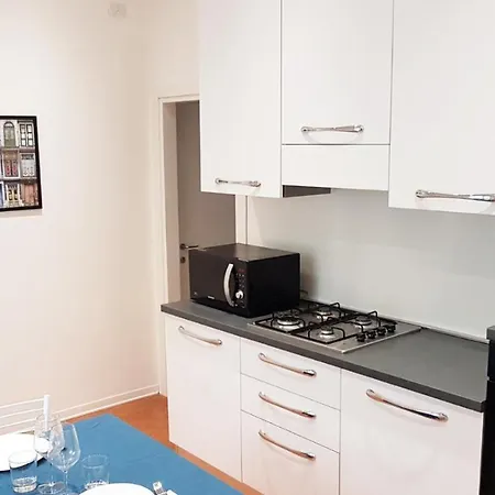 Casa Rava Beach Vista Mare * ריצ'יונה