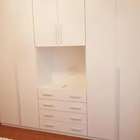 Casa Rava Beach Vista Mare דירה ריצ'יונה