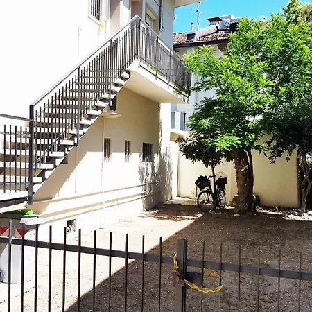 Casa Rava Beach Vista Mare דירה *
