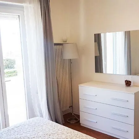 Casa Rava Beach Vista Mare דירה *