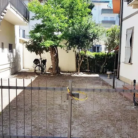 Casa Rava Beach Vista Mare ריצ'יונה