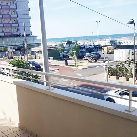 דירה Casa Rava Beach Vista Mare ריצ'יונה